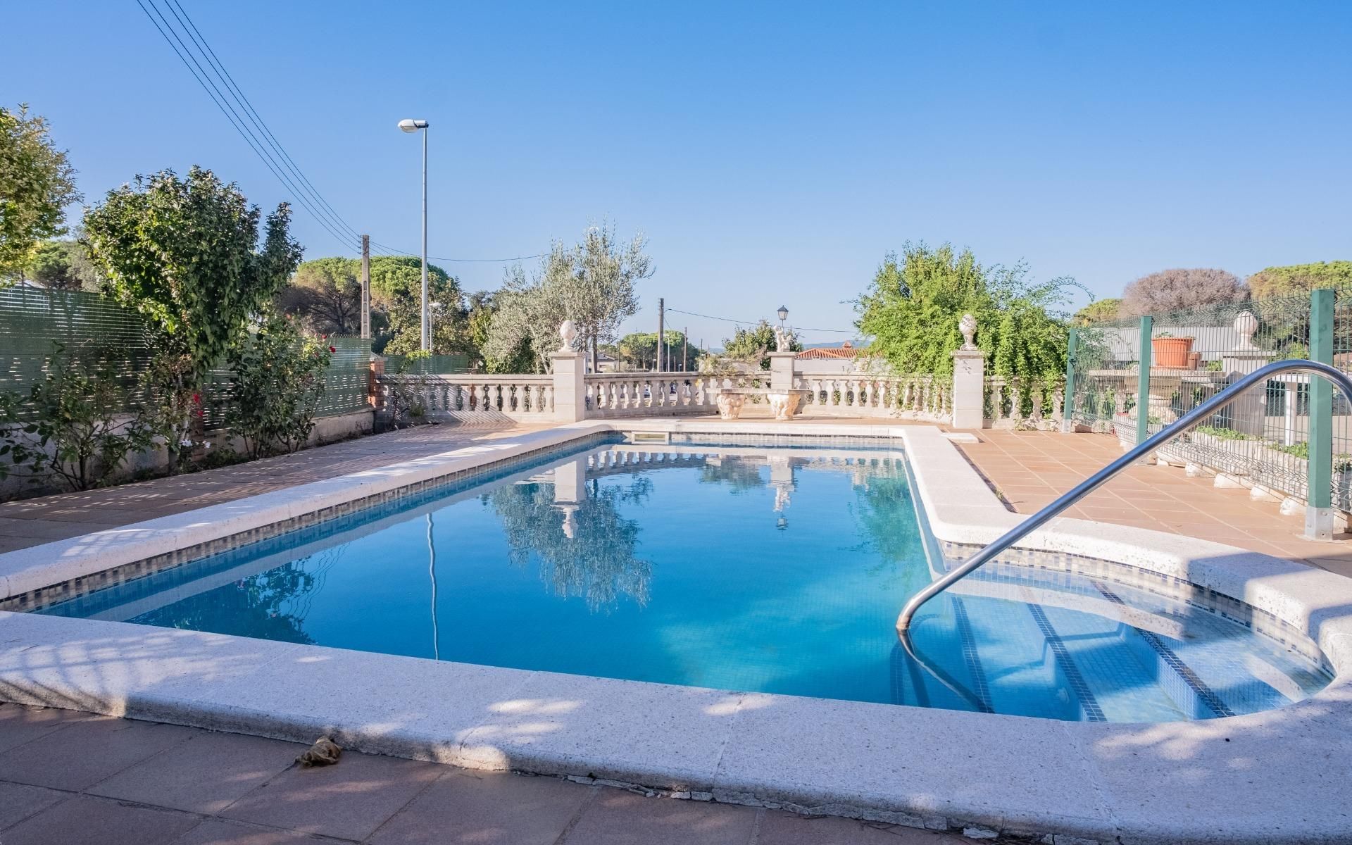 Swimming pool of House or chalet for sale in Llagostera  with Heating, Private garden and Terrace