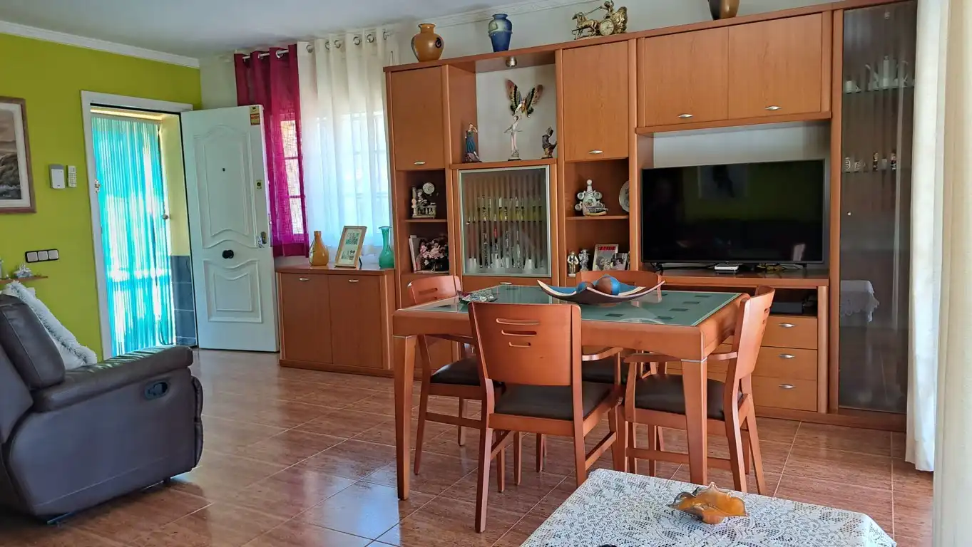 Sala de estar de Casa o chalet en venta en Castellet i la Gornal con Aire acondicionado, Calefacción y Jardín privado