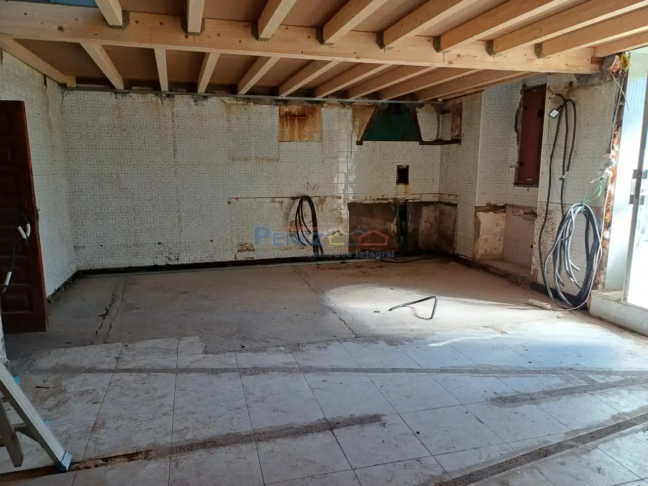 Casa con jardín en venta en Neda, imagen 2