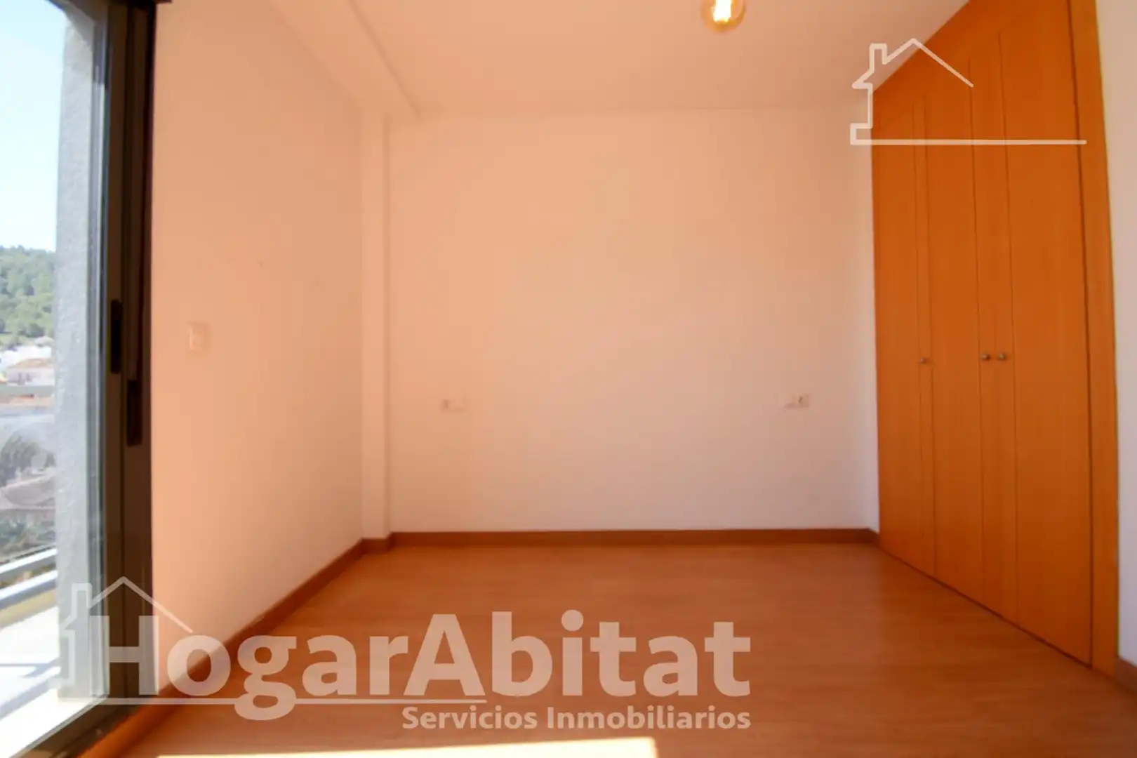 Bedroom of Attic for sale in Pedreguer  with Air Conditioner, Parquet flooring and Terrace