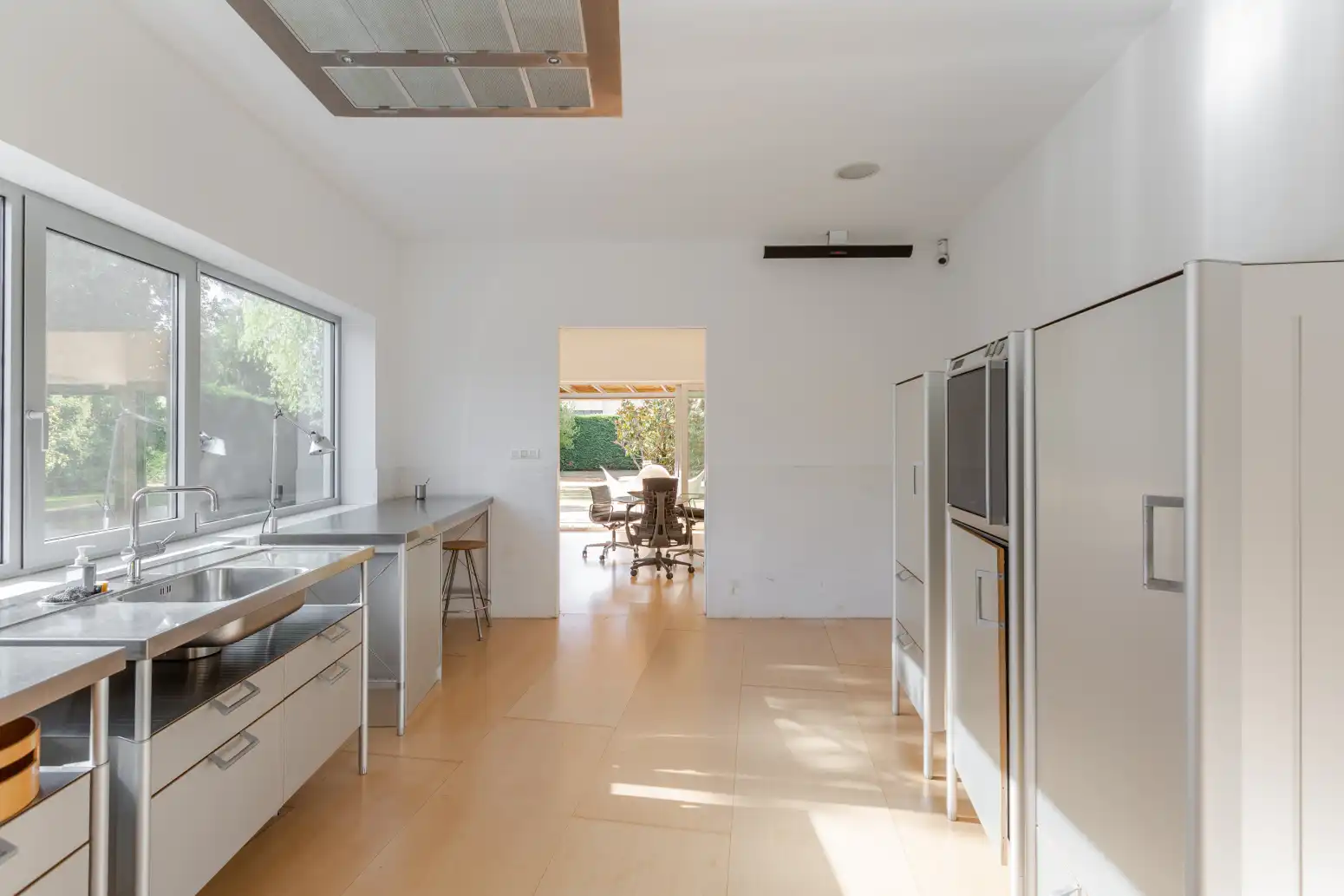 Küche von Haus oder Chalet zur Miete in Valle de Egüés / Eguesibar mit Klimaanlage, Heizung und Privatgarten