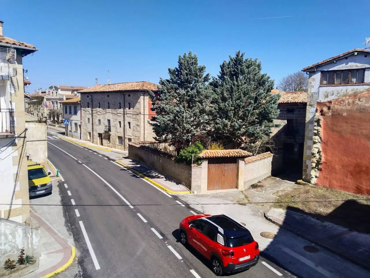 Außenansicht von Wohnung zum Verkauf in Merindad de Cuesta-Urria mit Heizung, Abstellraum und Möbliert