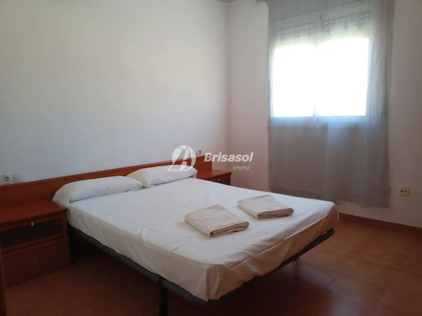 Habitación de Casa adosada en venta en Mont-roig del Camp con Jardín privado y Piscina comunitaria