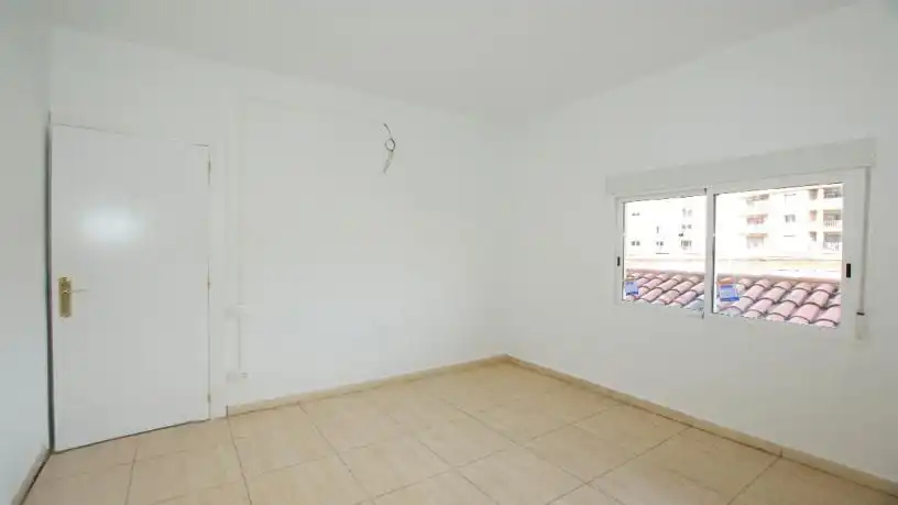 Bedroom of Flat for sale in Vic