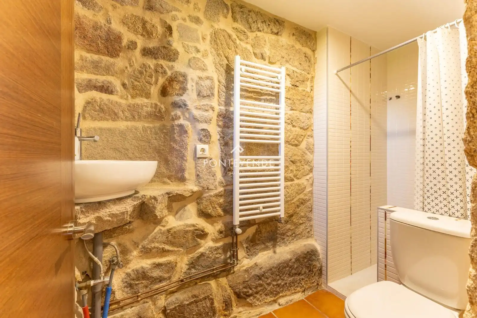 Baño de Casa o chalet en venta en Cotobade con Calefacción, Jardín privado y Terraza