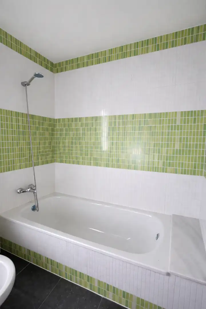 Baño de Casa adosada en venta en Chiva con Aire acondicionado, Terraza y Amueblado