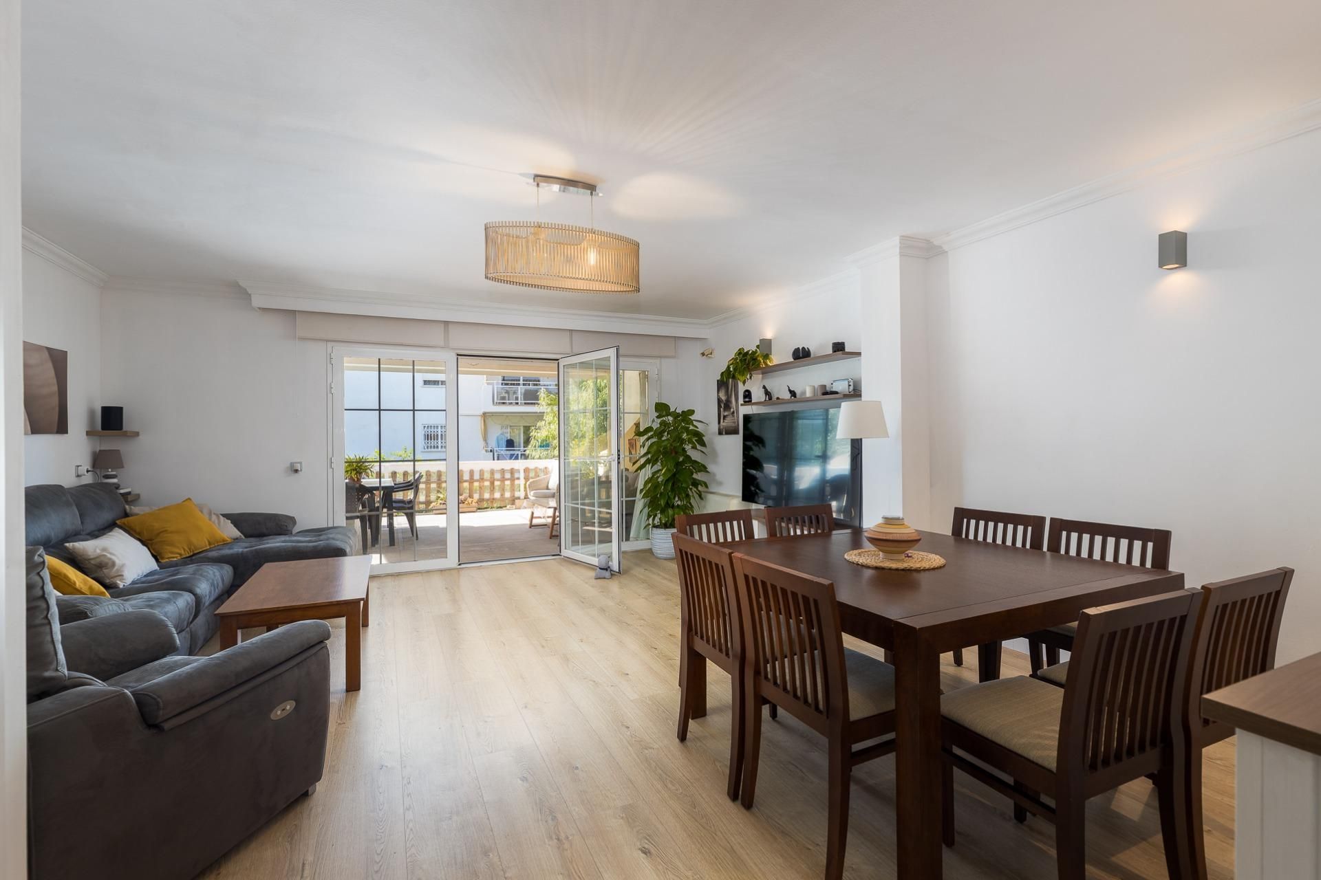 Dining room of Single-family semi-detached for sale in  Palma de Mallorca  with Air Conditioner, Heating and Terrace