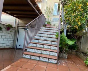 Vista exterior de Casa o xalet en venda en Cáceres Capital amb Aire condicionat i Terrassa