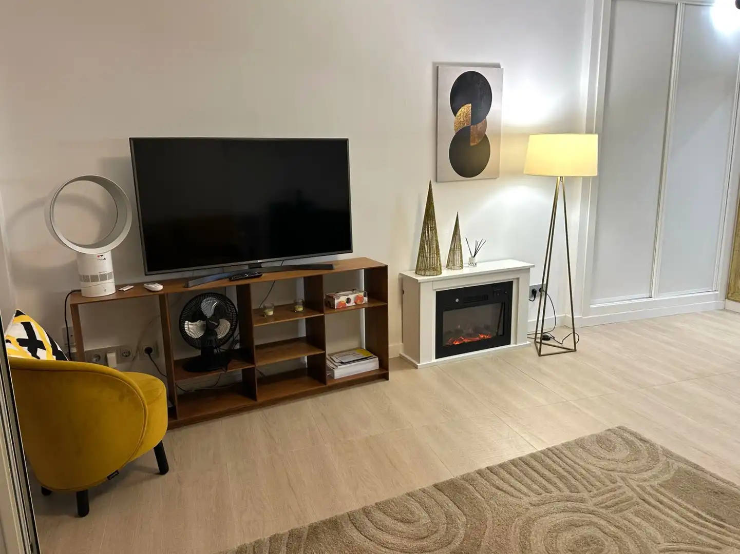 Sala de estar de Apartamento en venta en Madrid con Calefacción, Terraza y Amueblado