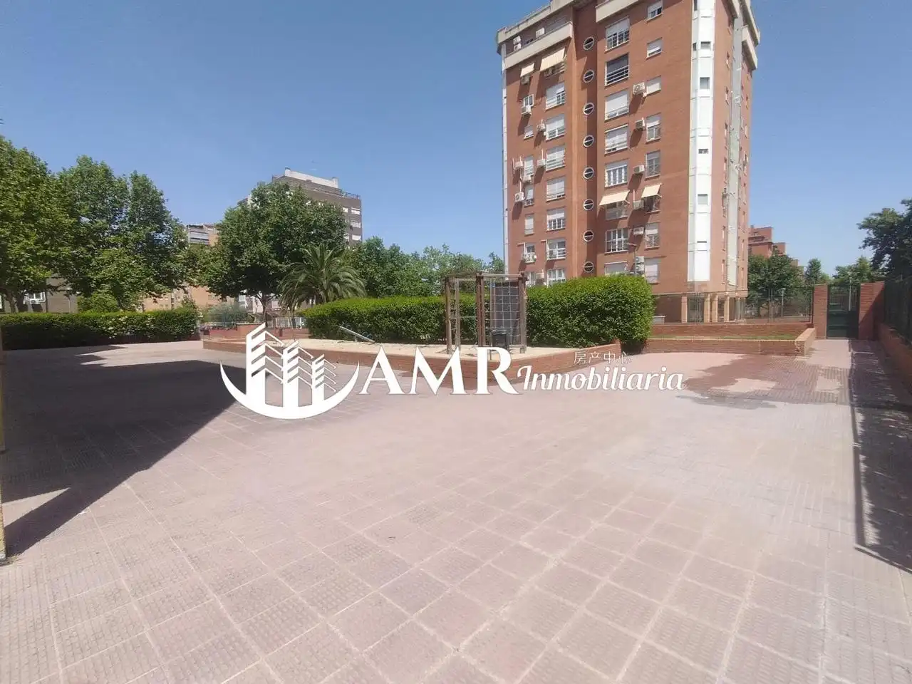 Vista exterior de Dúplex en venta en Fuenlabrada con Aire acondicionado, Calefacción y Parquet