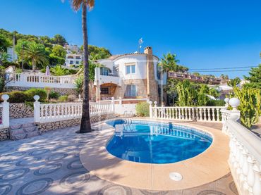 Chalet con piscina en venta en Pinar del Advocat - Cometa