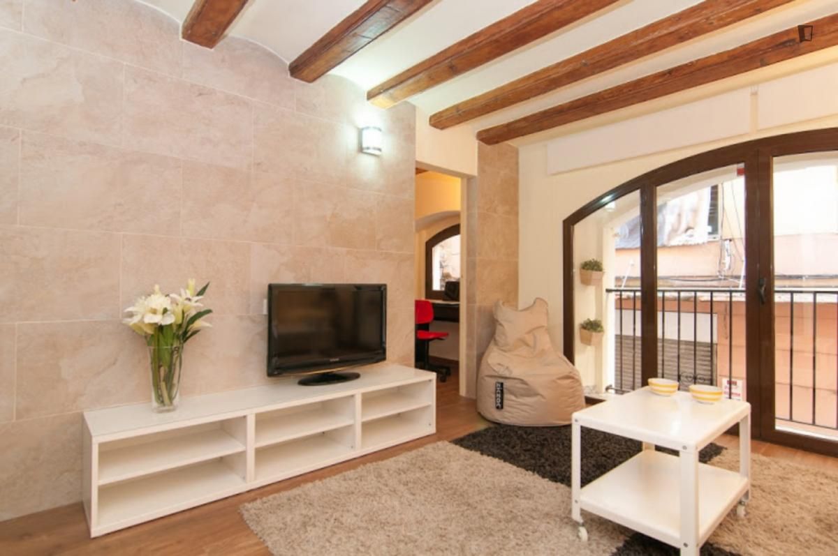 Study to rent in El Raval