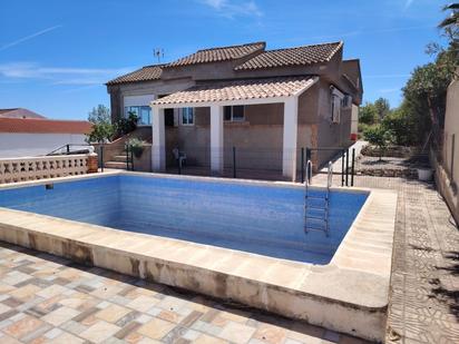 Schwimmbecken von Haus oder Chalet zum verkauf in Pedralba mit Klimaanlage, Terrasse und Schwimmbad