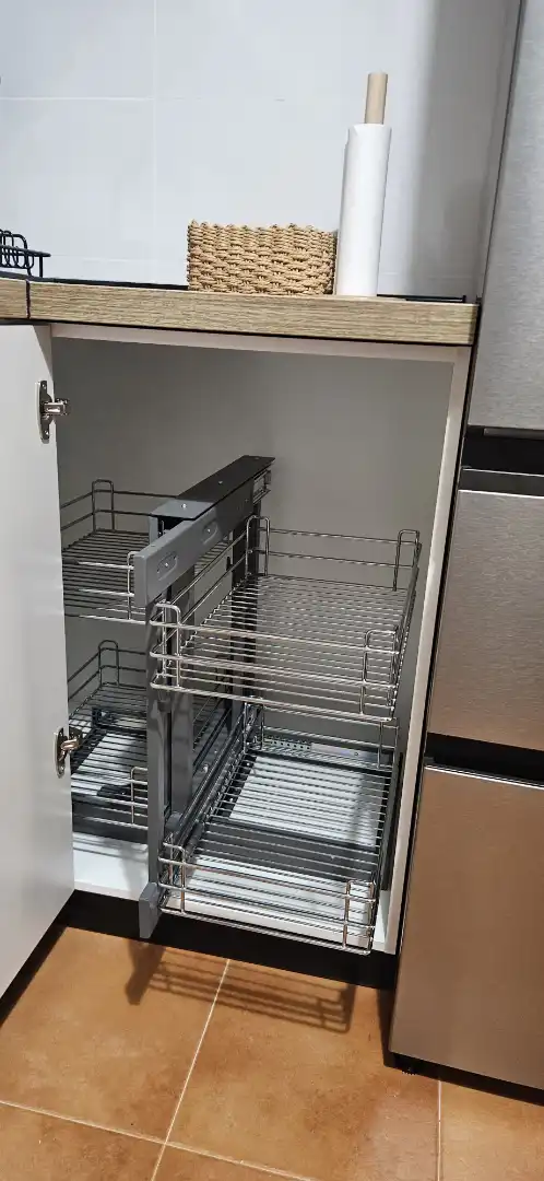 Cocina de Piso de alquiler en Miengo con Calefacción, Jardín privado y Parquet