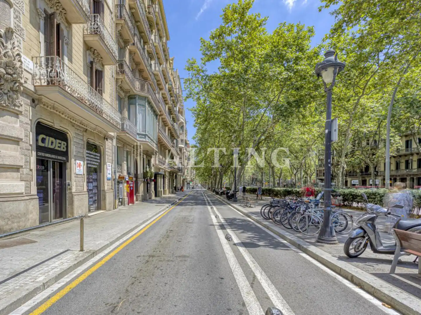 Außenansicht von Büro zum Verkauf in Barcelona