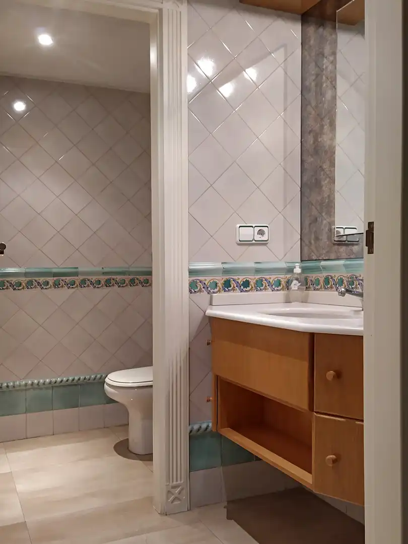 Baño de Casa o chalet en venta en  Logroño con Calefacción, Terraza y Trastero