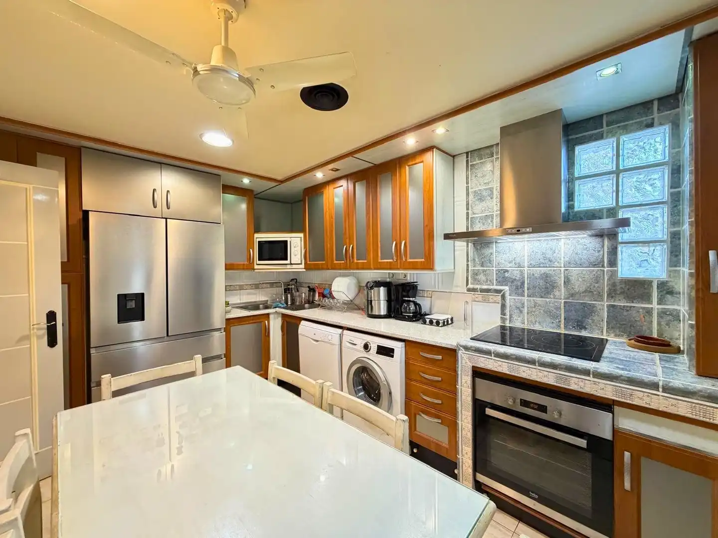 Cocina de Casa o chalet en venta en Rivas-Vaciamadrid con Aire acondicionado, Calefacción y Jardín privado