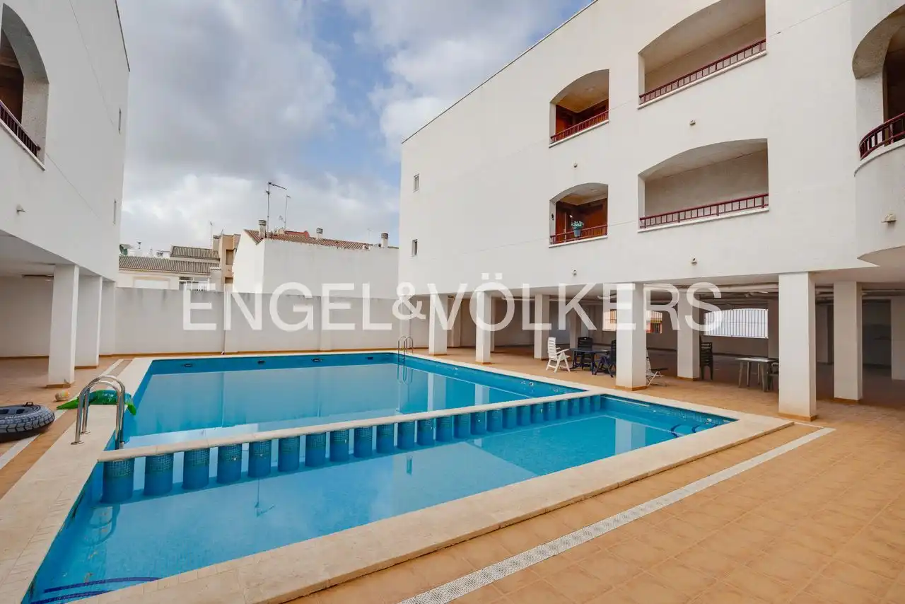 Piscina de Apartamento en venta en San Fulgencio con Aire acondicionado, Calefacción y Trastero