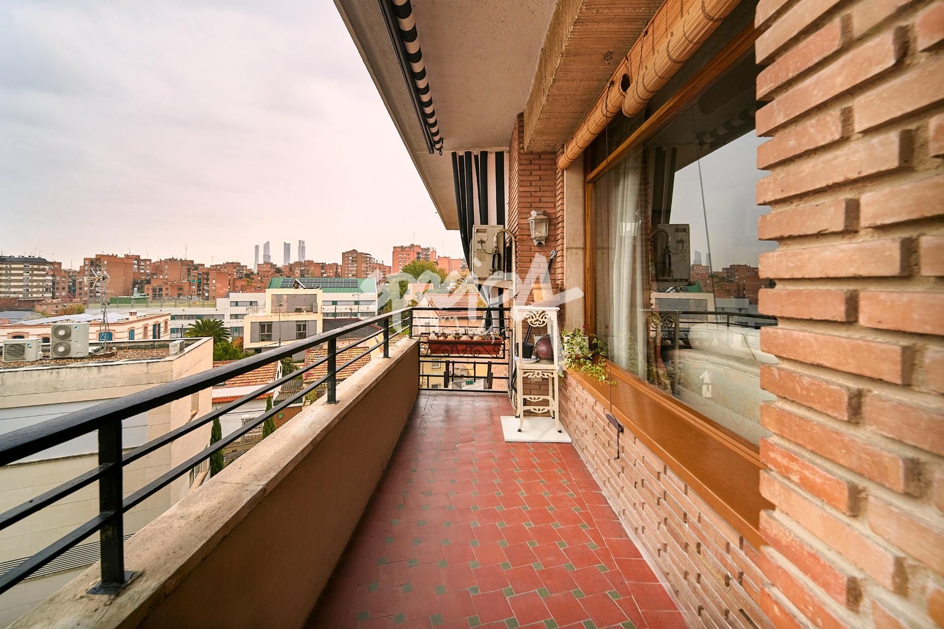 Terraza de Piso en venta en  Madrid Capital con Aire acondicionado, Parquet y Trastero