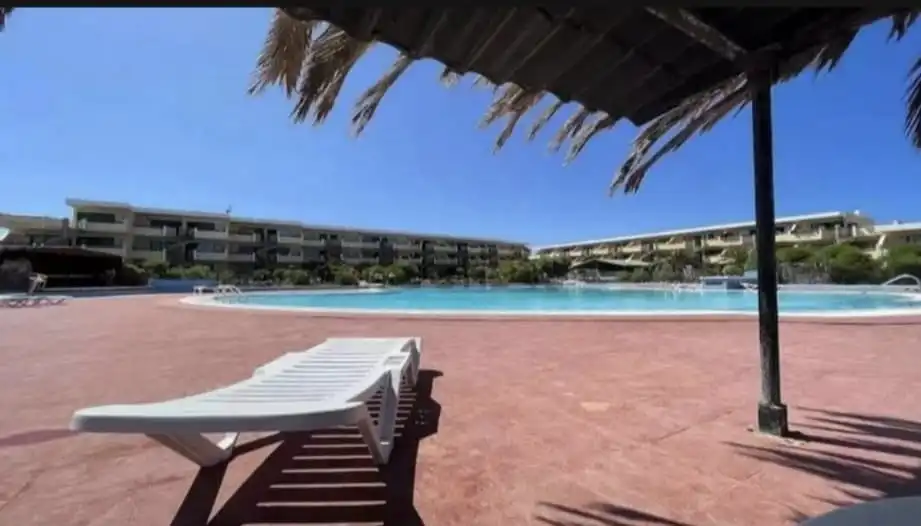 Piscina de Apartament en venda en Antigua amb Terrassa, Moblat i Piscina comunitària