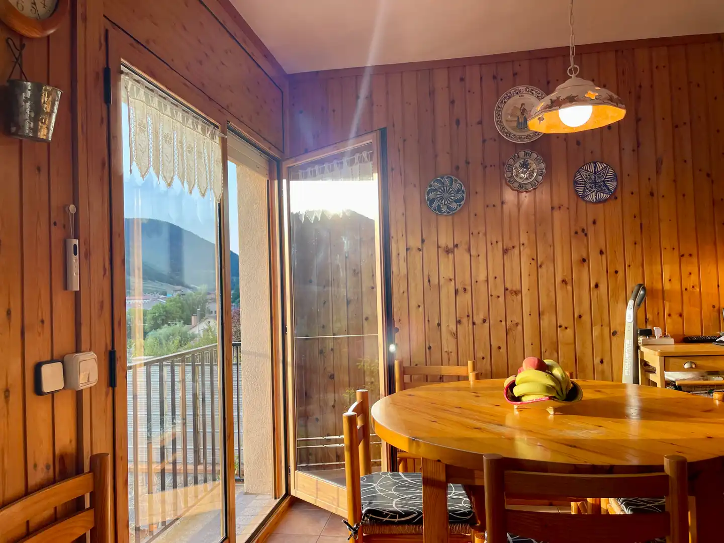Comedor de Casa o chalet en venta en Sant Pau de Segúries con Aire acondicionado, Jardín privado y Terraza