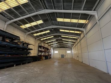 Industrial building for sale in Vilamarxant