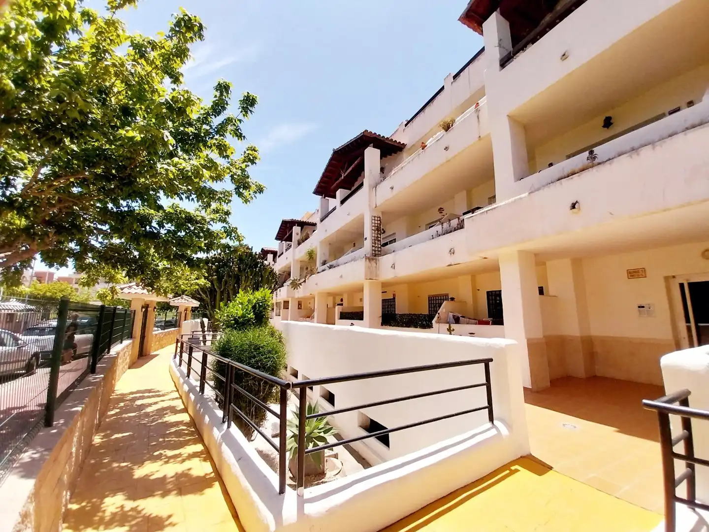 Exterior view of Ground floor for sale in Benalmádena  with Air Conditioner, Heating and Private garden