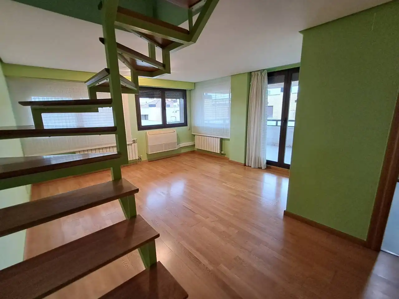 Dúplex en venda en Lardero amb Aire condicionat, Calefacció i Terrassa