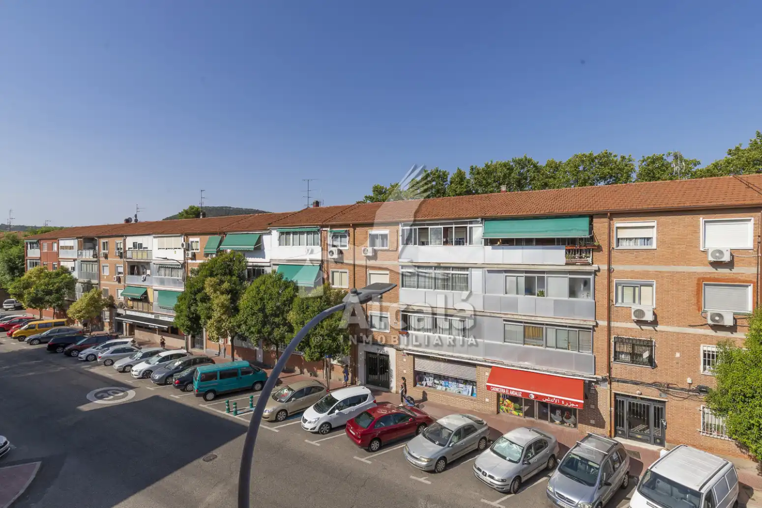 Vista exterior de Pis en venda en Alcalá de Henares amb Aire condicionat, Calefacció i Terrassa