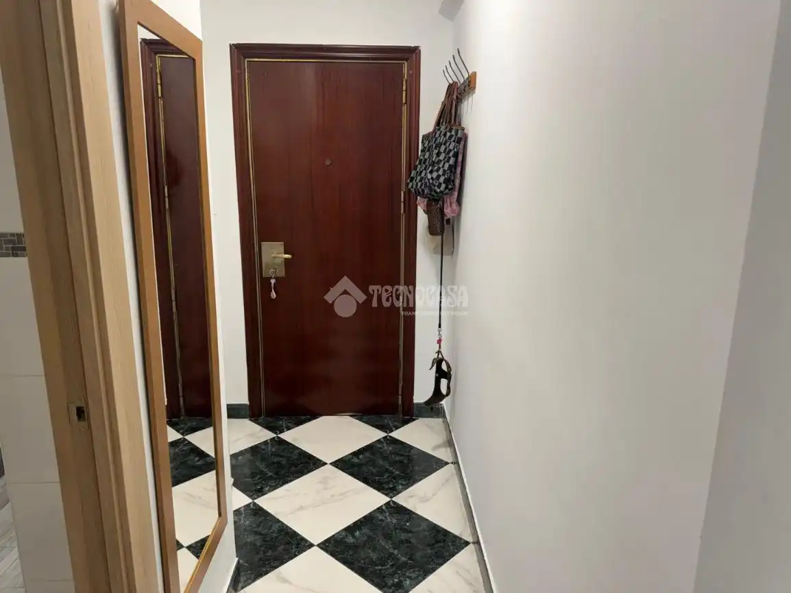 Wohnung zum Verkauf in Huelva mit Klimaanlage