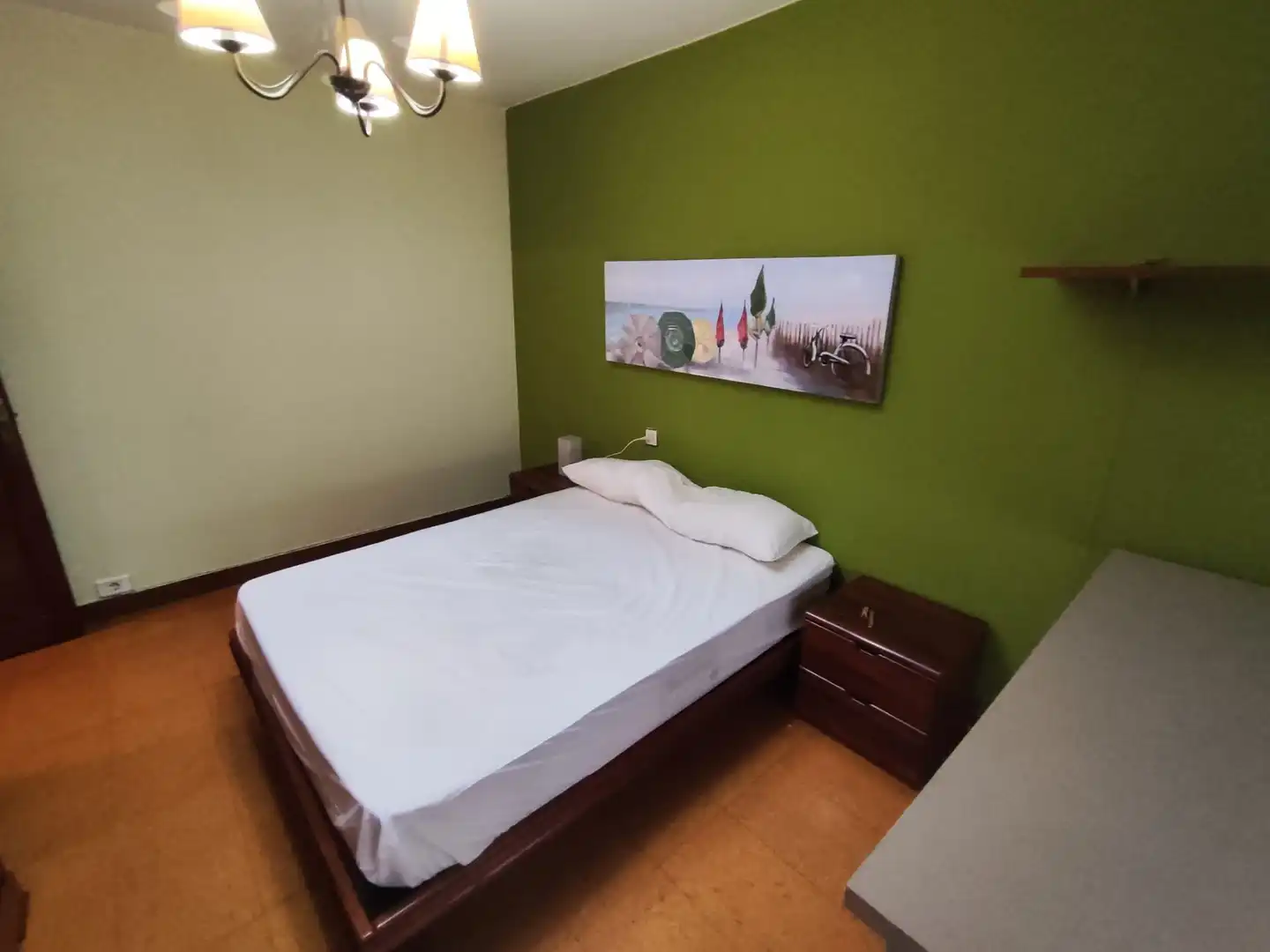 Habitación de Piso de alquiler en A Coruña Capital  con Calefacción y Amueblado