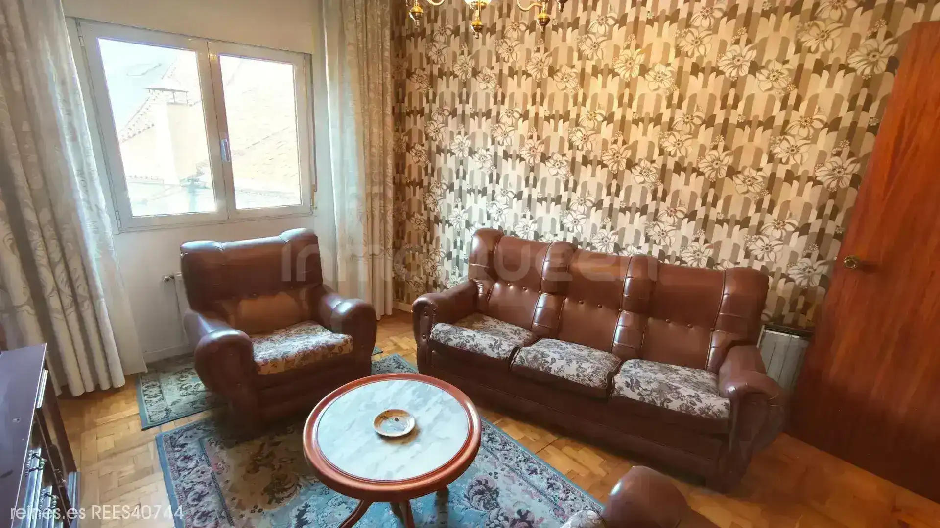 Sala de estar de Piso en venta en Torrelavega  con Calefacción, Terraza y Amueblado