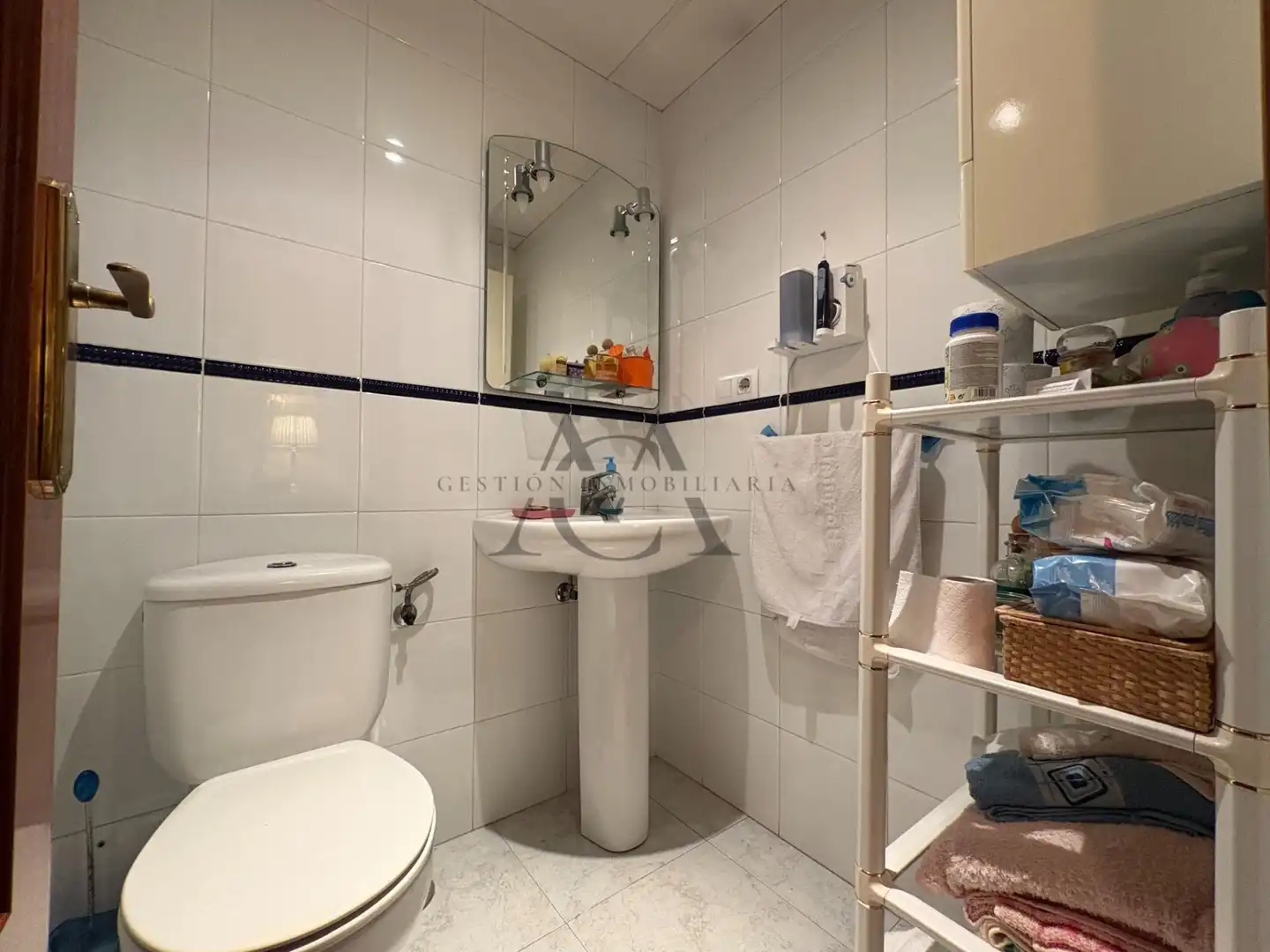 Baño de Piso en venta en Lucena con Aire acondicionado