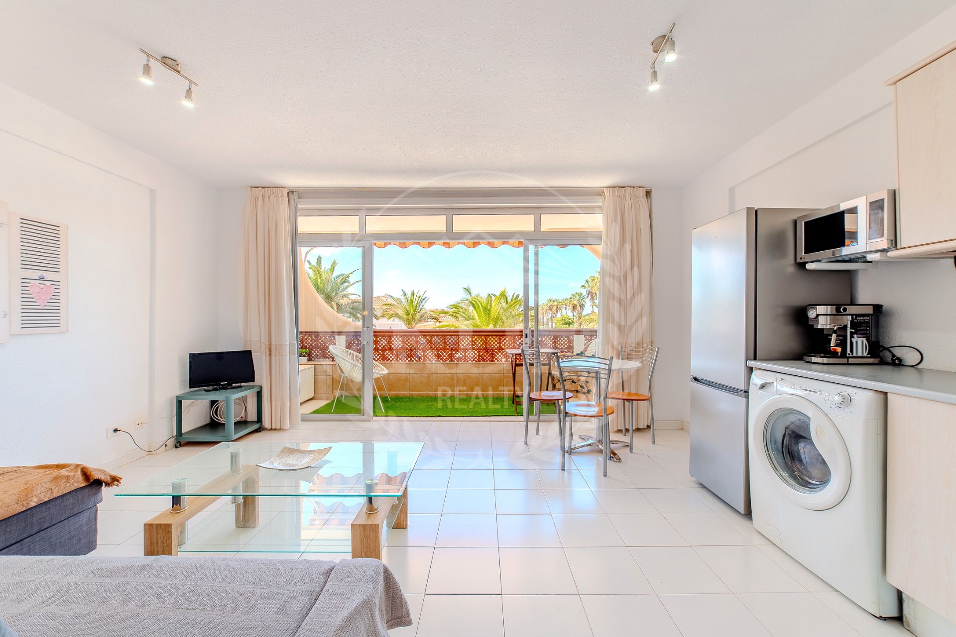 Living room of Apartment to rent in Arona  with Terrace, Furnished and Oven