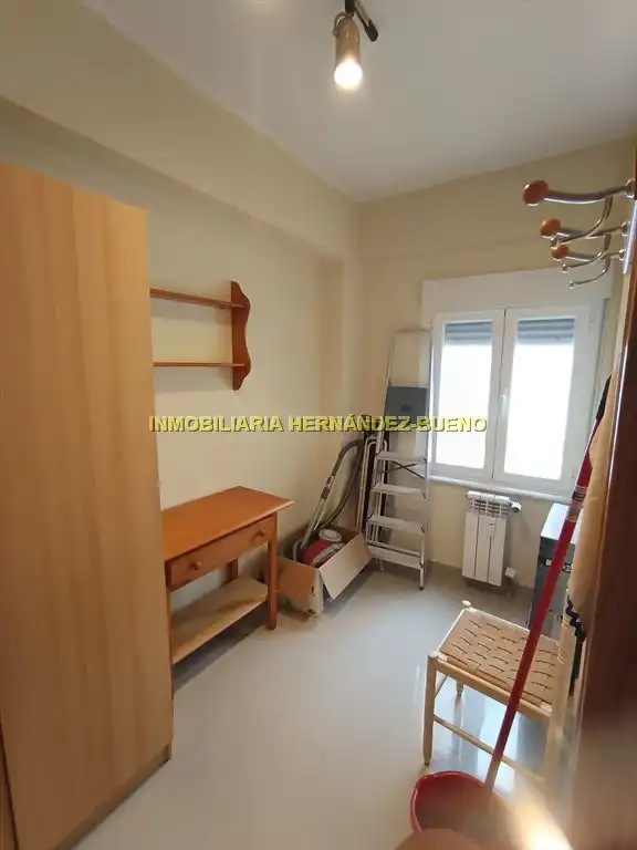 Habitación de Piso de alquiler en Salamanca con Calefacción, Amueblado y Balcón