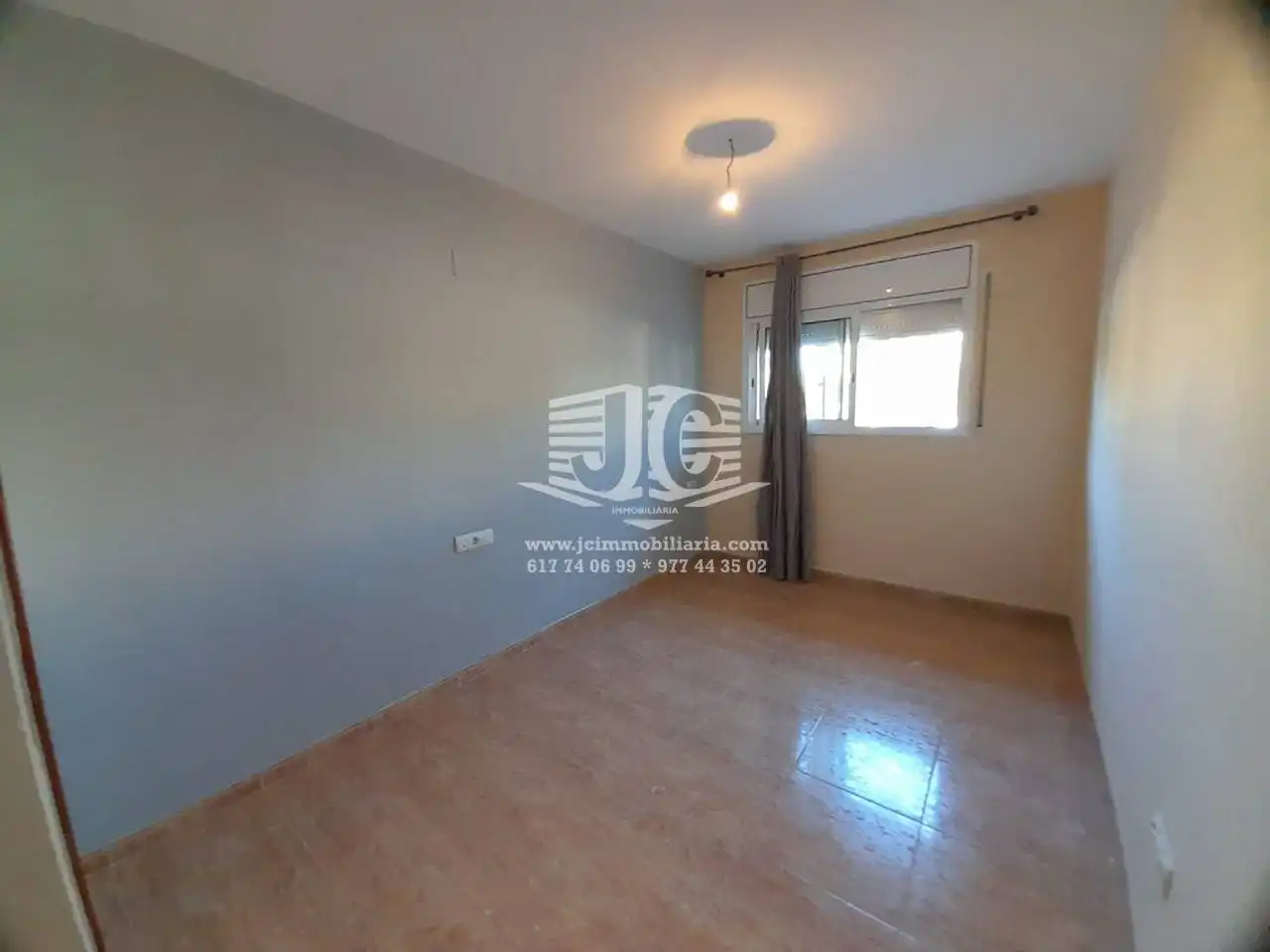 Piso en venta en Calle HEREUS D´EN GASSOL, Bítem