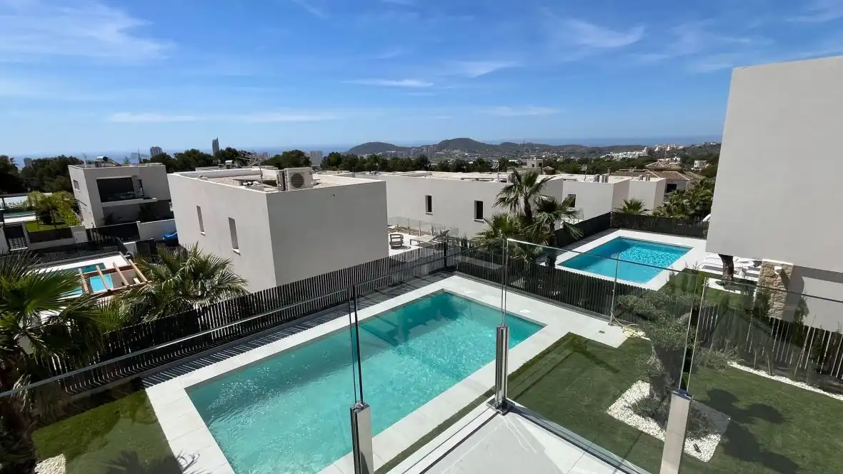 Chalet con piscina en venta en Carrer Berlin, imagen 24