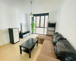 Living room of Flat to rent in  Madrid Capital  with Air Conditioner and Balcony