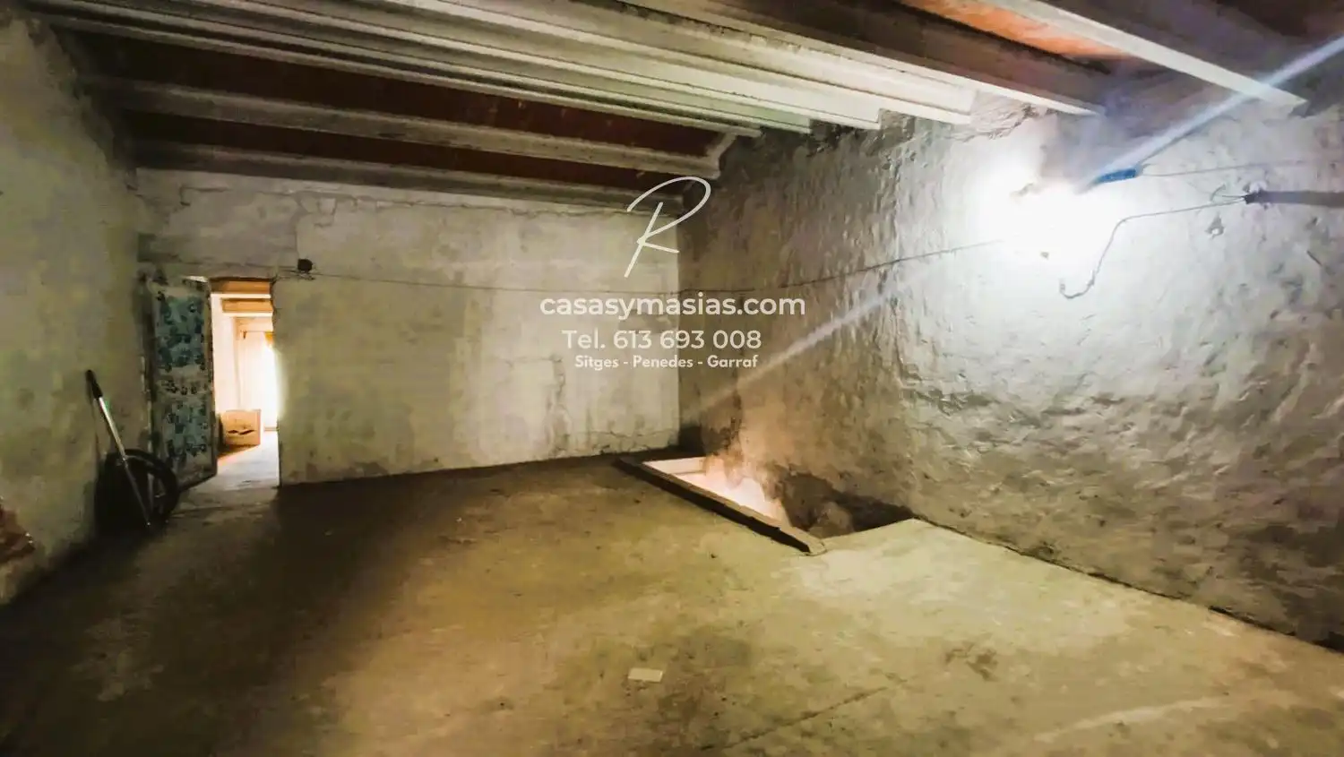 Casa adosada en venta en Torrelavit con Jardín privado, Terraza y Trastero