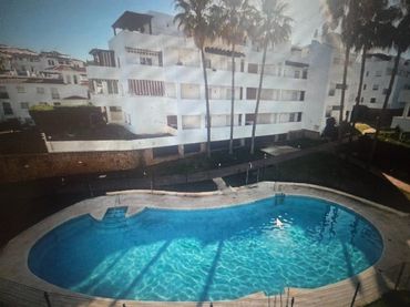 Appartamento con piscina in vendita a Calahonda