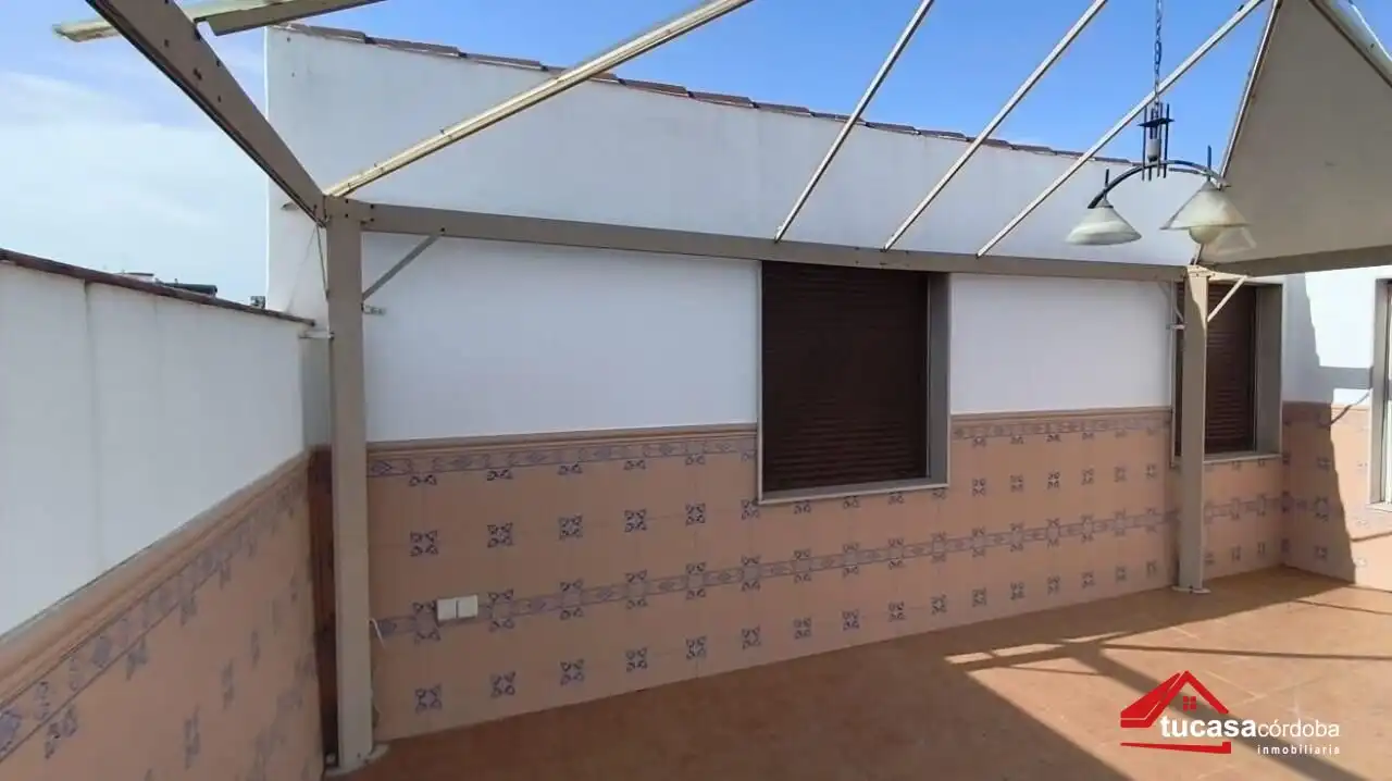 Terrassa de Casa o xalet en venda en Córdoba amb Aire condicionat, Terrassa i Traster