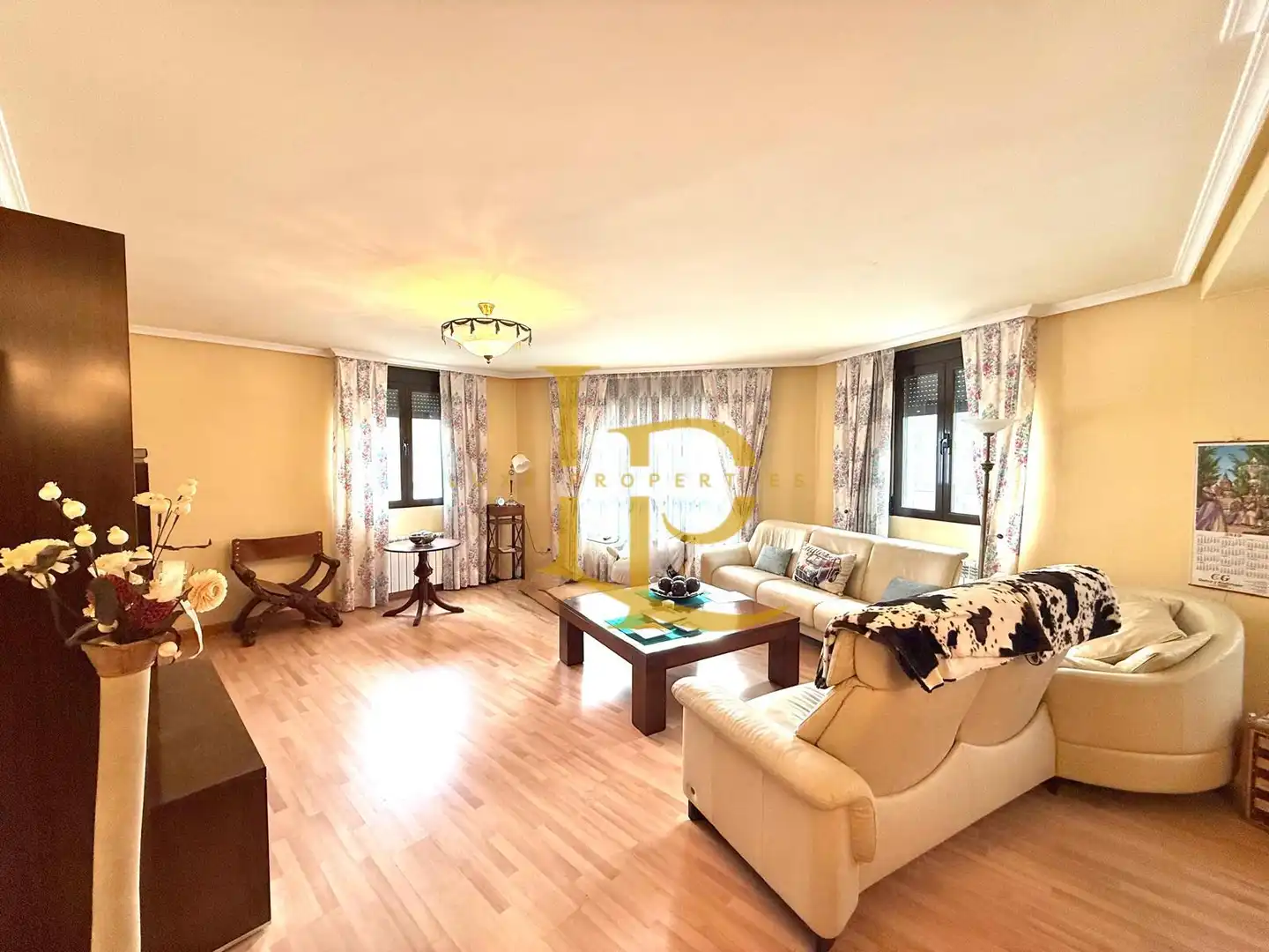Flat for sale in Casco Histórico