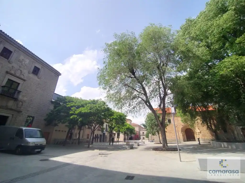 Vista exterior de Piso en venta en Ávila