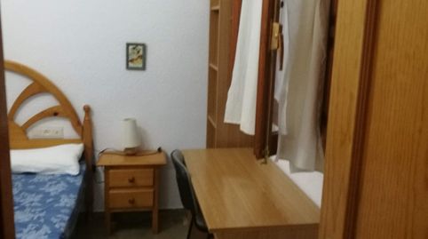 Foto 4 de Apartamento de alquiler en Calle Arriola, Centro - Sagrario, Granada Capital