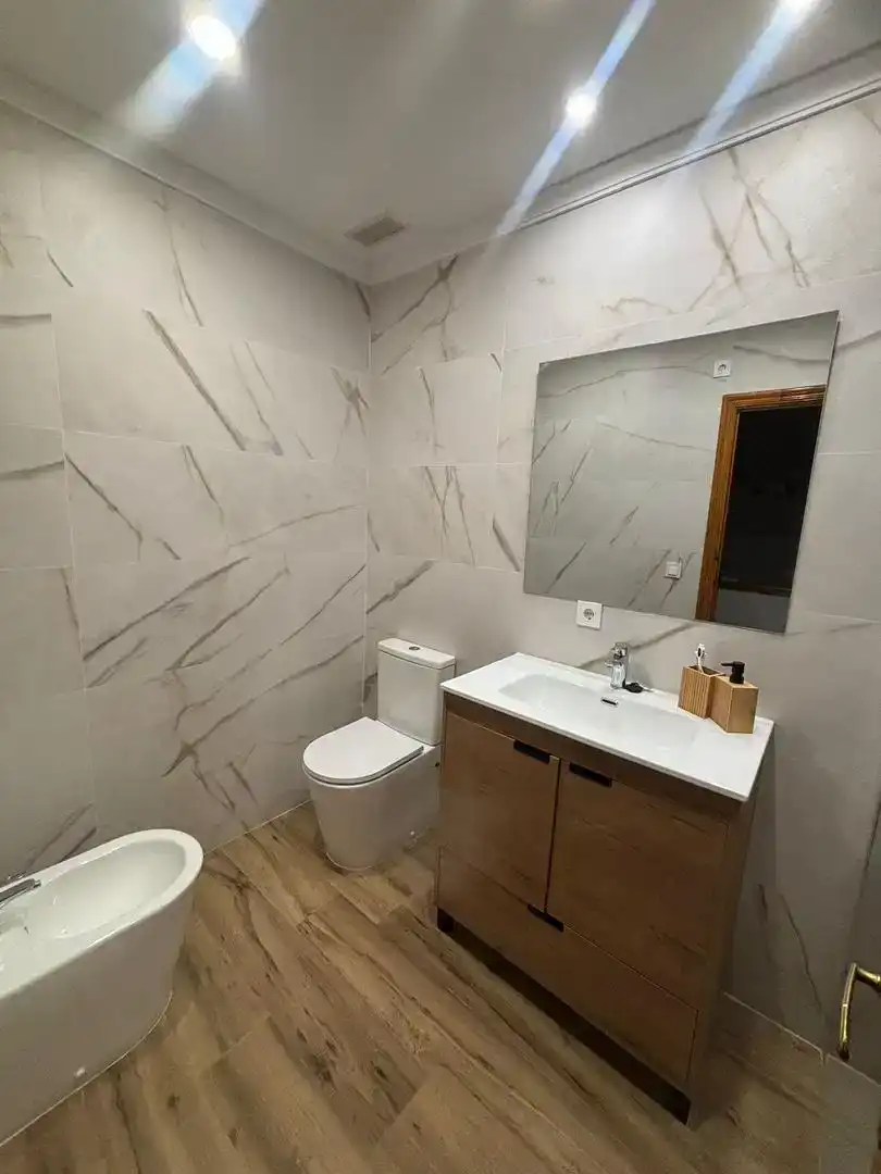 Badezimmer von Wohnung zur Miete in Dénia mit Klimaanlage, Schwimmbad und Möbliert