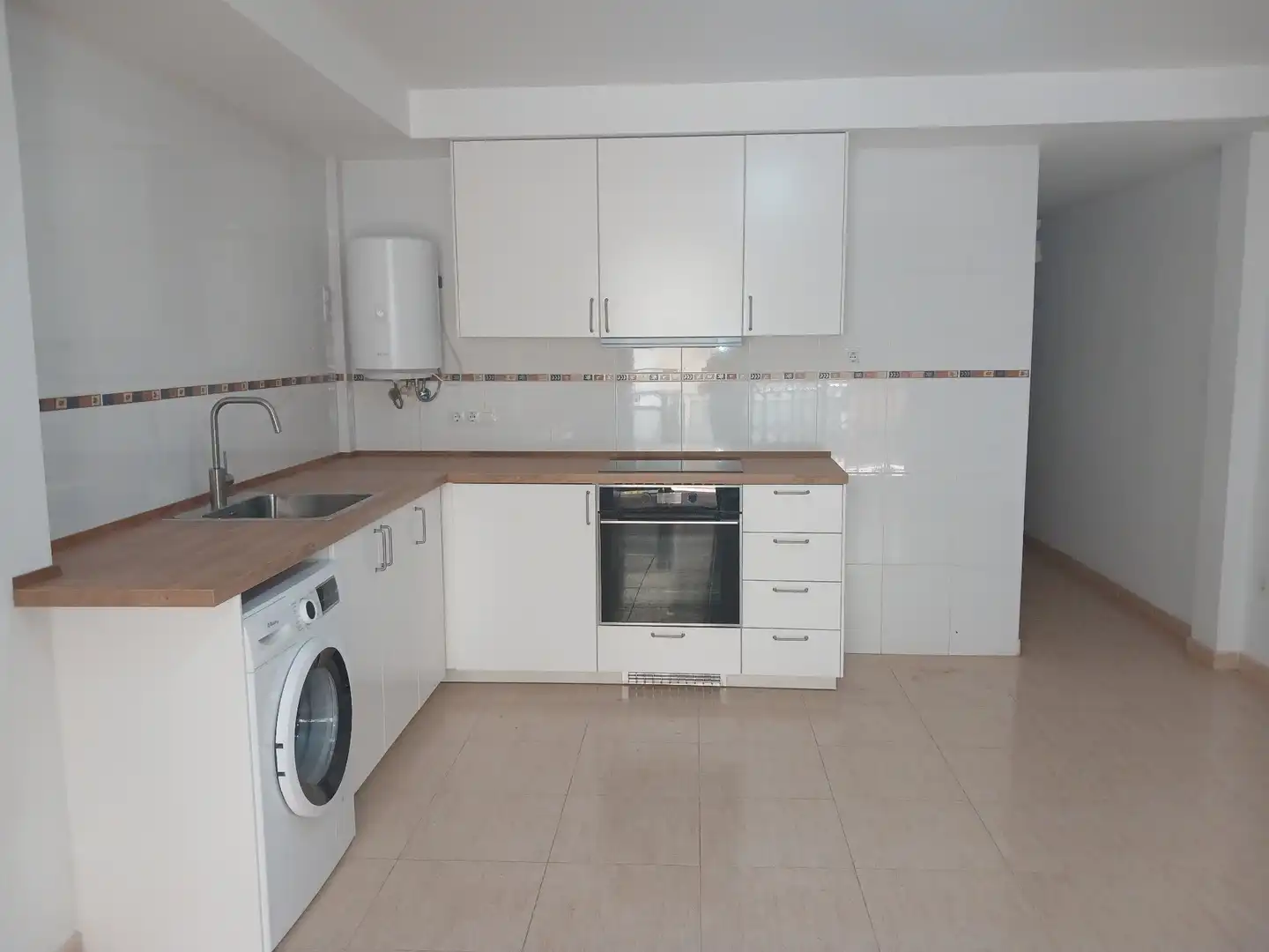 Appartement compact avec ascenseur à vendre à Carrer Isaac Peral 45, imagen 4