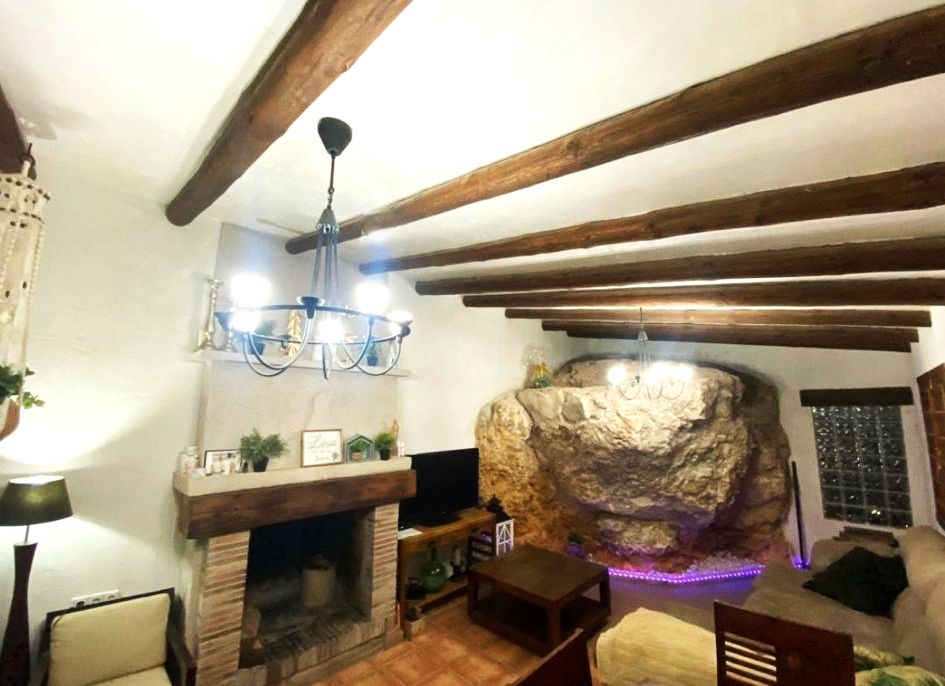 Country house zum verkauf in Lorca mit Privatgarten, Möbliert und Ofen