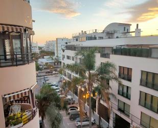 Vista exterior de Apartament en venda en Marbella amb Terrassa