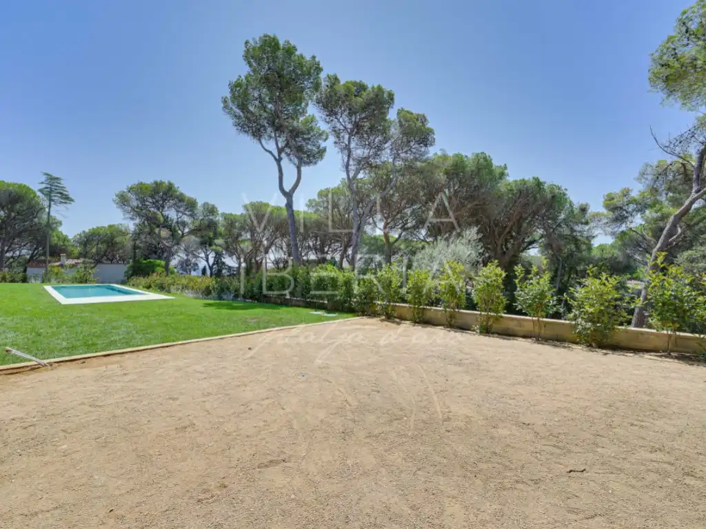 Jardí de Casa o xalet en venda en Castell d'Aro, Platja d'Aro i s'Agaró amb Aire condicionat, Calefacció i Jardí privat