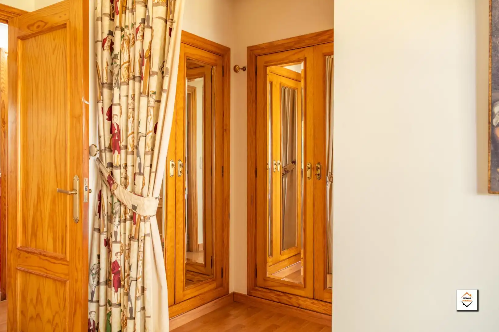 Houses for sale in Zaragoza  with Air Conditioner, Heating and Private garden